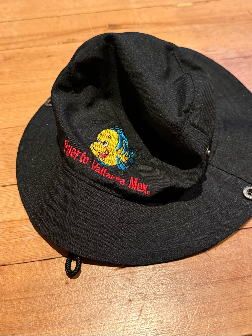 Kids Black Bucket Hat with Colorful Fish Embroidery - Puerto Vallarta